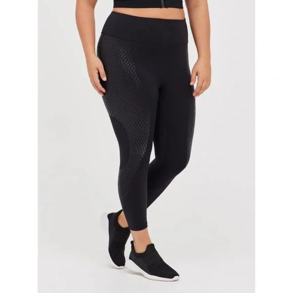 Torrid Compression Legging Performance Core Black 3X